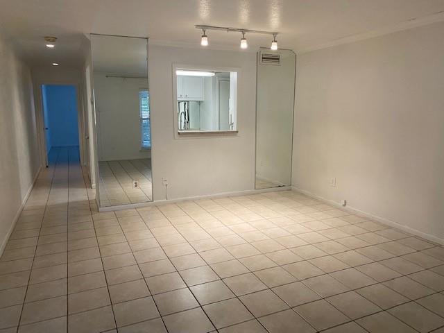 Foto del edificio - 3825 Gilbert Ave