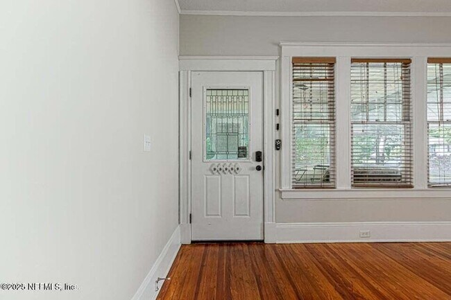 Foto del edificio - 2811 Forbes St