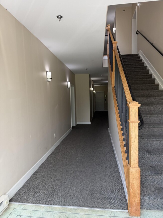 Foto del edificio - 4235 Reserve Rd