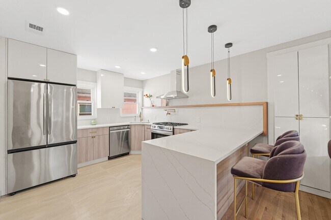 Foto del edificio - 312 GARFIELD Ave