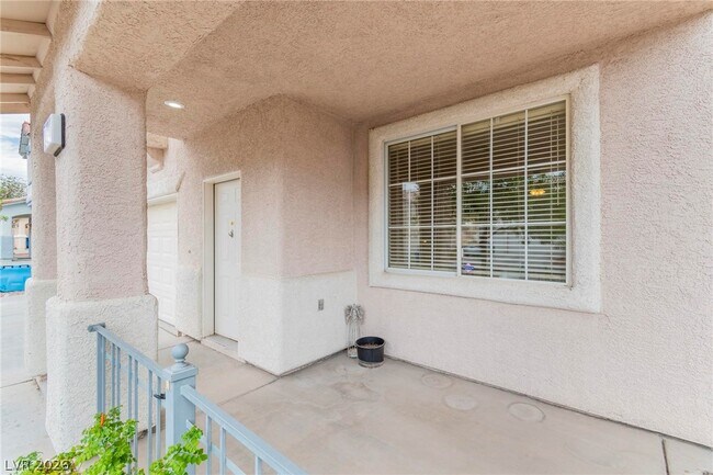 Foto del edificio - 9724 Red Bear Ct