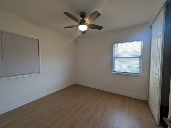 Building Photo - Charming Newly Remodeled 2-Bedroom Home