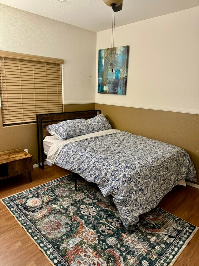 Foto del edificio - 12542 W Honeysuckle St