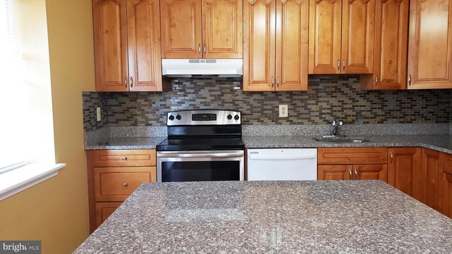 Foto del edificio - 3682 Joycin Ct