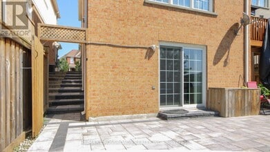 Building Photo - 33 Netherway Crescent