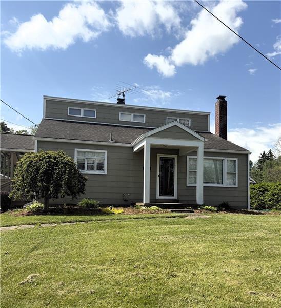 Foto del edificio - 122 Browns Hill Rd
