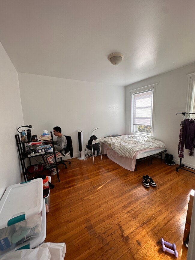 Photo - 107 Park Dr Apartments