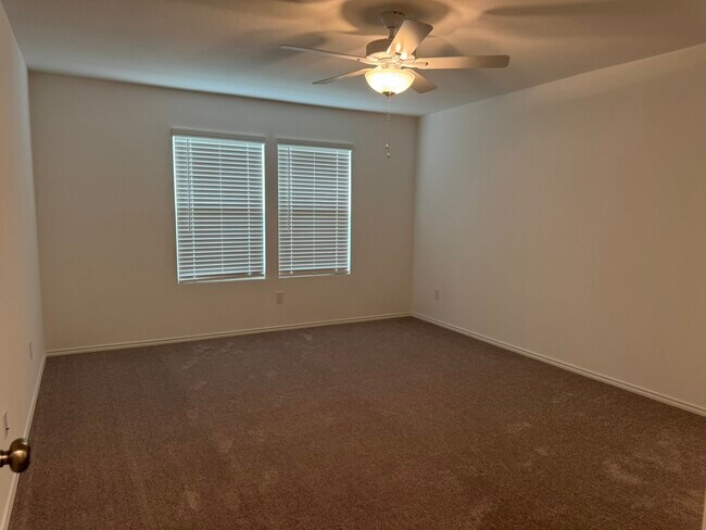 Dormitorio principal - 16113 Isles Dr