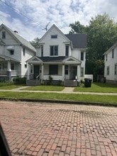 Building Photo - 2153 W 96th St