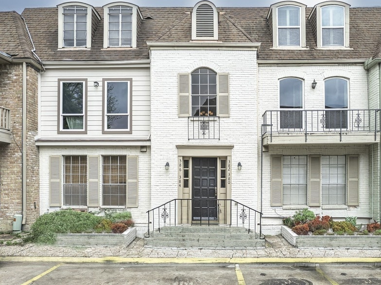 Photo - 384 N Post Oak Lane Unit 384