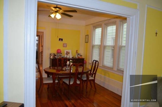 Building Photo - 2145 43rd St