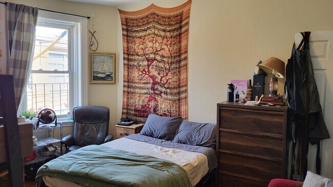 Foto del edificio - 12 Linden St