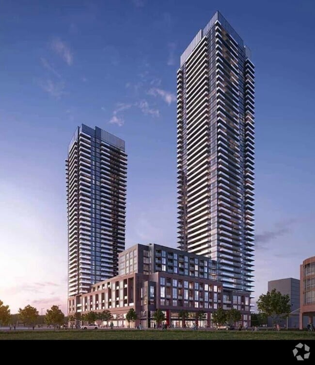 Brand New Penthouse Condo - 430 Square One Dr