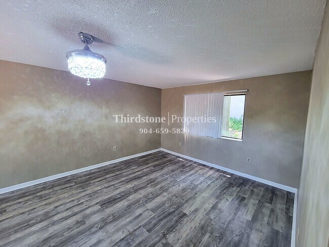 Foto del edificio - 722 OAKS MANOR CT UNIT L1-2, Jacksonville,...