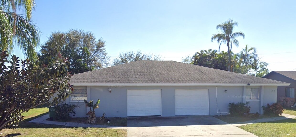 Primary Photo - Flexible Living in a Prime Cape Coral Spot