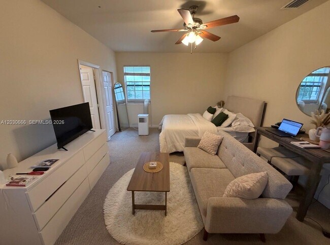 Foto del edificio - 9273 SW 172nd Ave