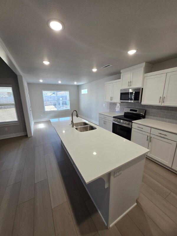 Foto del edificio - 480 S Benchmark Ln