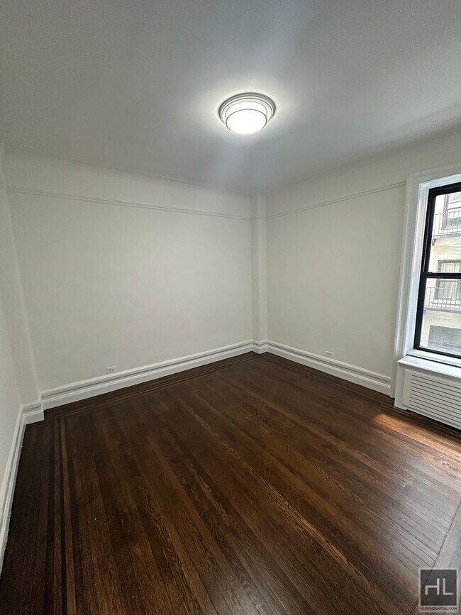 Foto del edificio - WEST 72 STREET