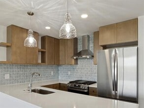 Building Photo - 3883 Turtle Creek Blvd