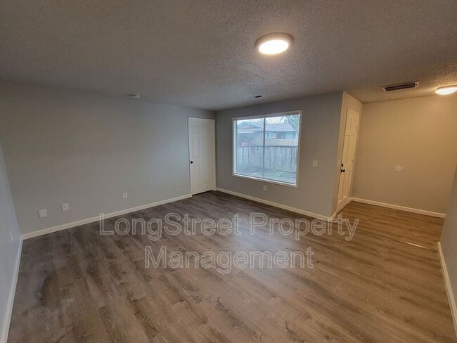 Foto del edificio - 3286 NE Lancaster St