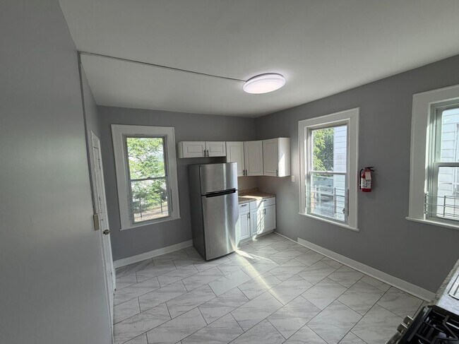 Foto del edificio - 222 West End Ave