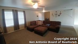 Foto del edificio - 9423 Maraval Creek