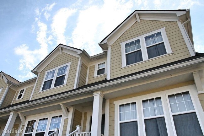 Building Photo - 6149 Halton Pl