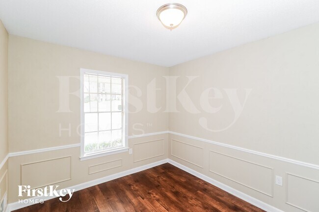 Foto del edificio - 5373 Banbury Ave