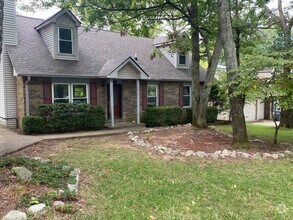 Building Photo - 220 Mill Creek Rd