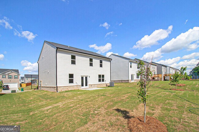 Foto del edificio - 568 Whitman Ln