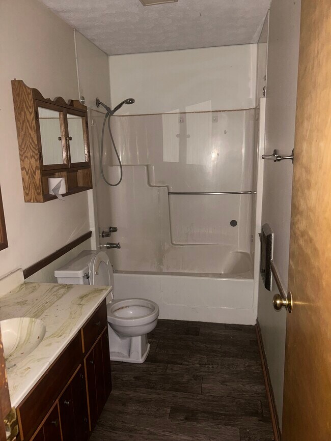 Building Photo - 1950 Whetstone St