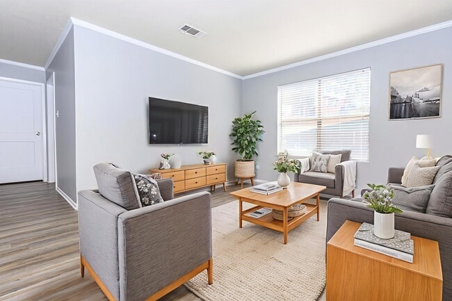 Building Photo - Sunridge Apartments