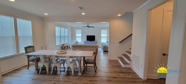 Foto del edificio - Luxury Living - Highly Desired Watersound Origins!