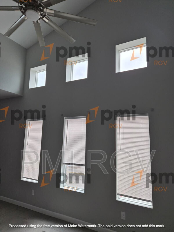 Foto del edificio - 1000 Hidden Hls St