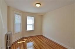 Foto del edificio - Updated 2 Bd w/ Kitchen &amp;amp; Bathroom