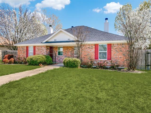 Primary Photo - 980 Meadow Cir S