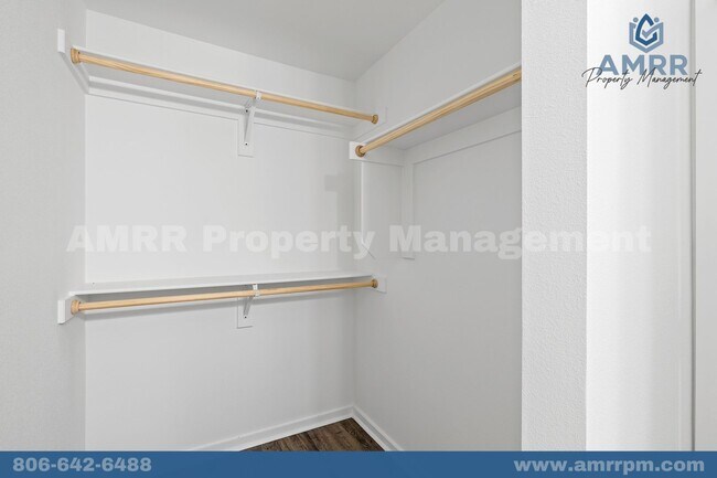Foto del edificio - Move-In Ready 3-Bedroom Home – Ideal for F...