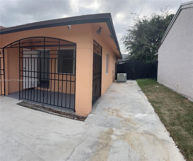 Foto del edificio - 20795 NW 41st Ave