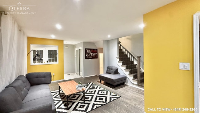 Photo du bâtiment - 3395 Scotch Pine Gate