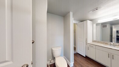 Interior Photo - The Canal