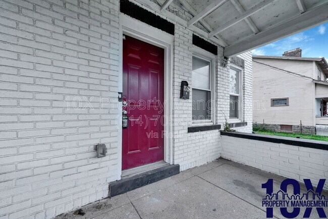 Foto del edificio - 1538 E Livingston Ave