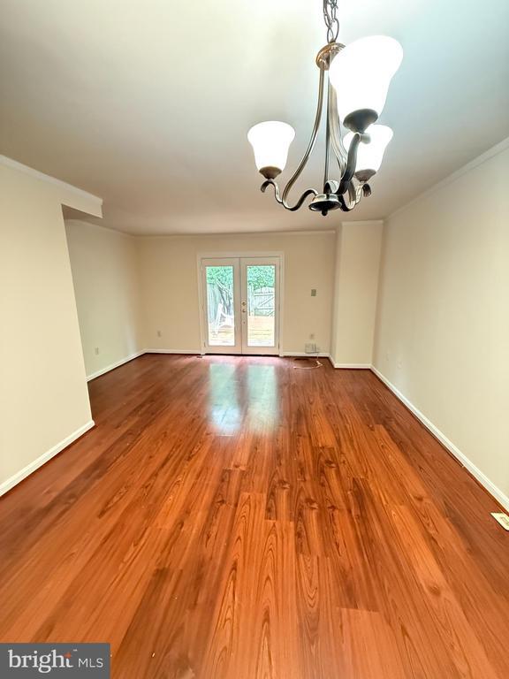 Foto del edificio - 15066 Maple Glen Ct