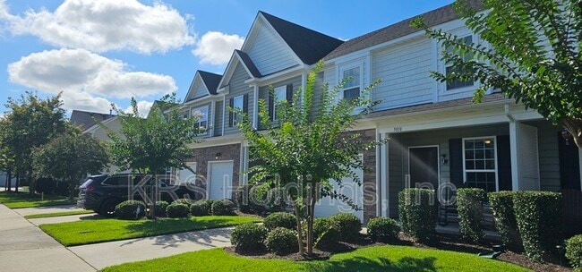 Building Photo - 5018 Breleigh Ln