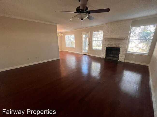 Building Photo - 4 br, 2.5 bath House - 12704 Marimba Trail