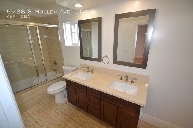 Building Photo - 4 bedroom in Los Angeles 90043