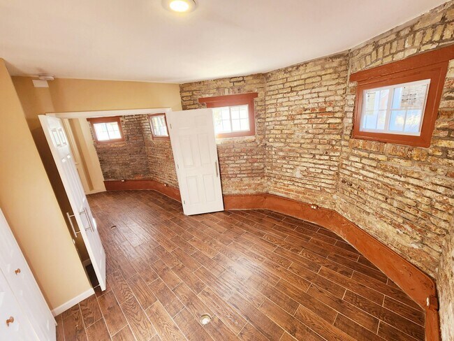 Foto del edificio - 3647 New Hampshire Ave NW