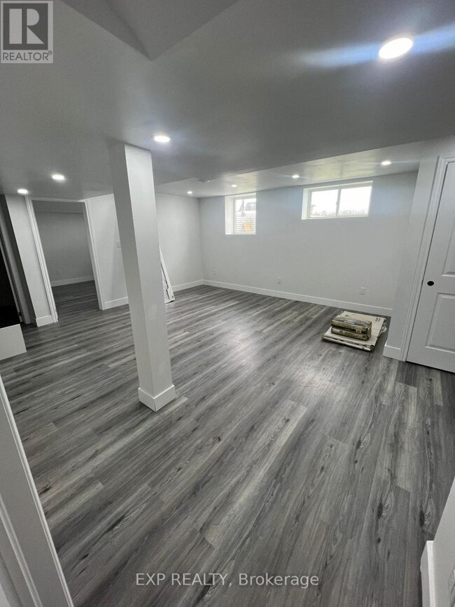 Building Photo - 3817 Ayrshire Ave