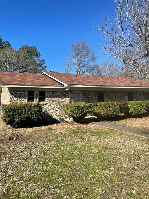 Primary Photo - 1222 Bayer St