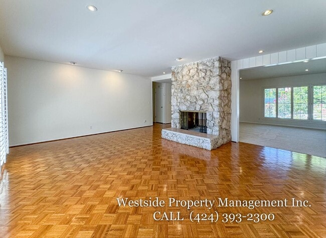 Building Photo - 16951 Ivadel Pl