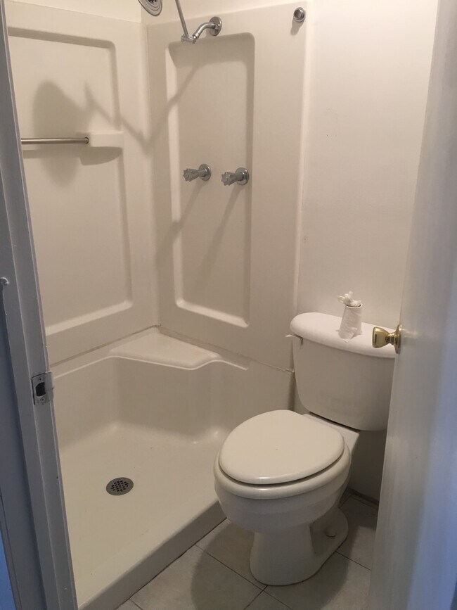 1115 Pansy St, Jackson, MS 39213 House Rental in Jackson, MS